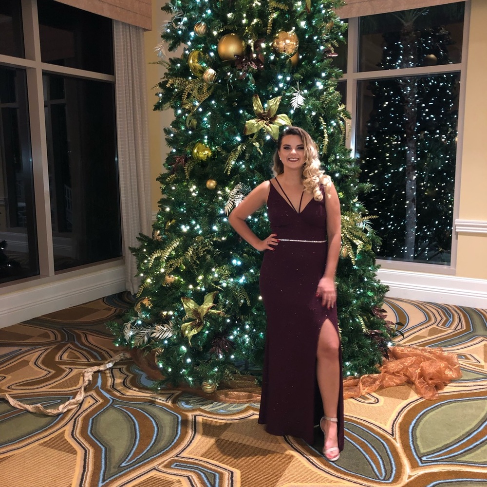 City Triangles Size 11 Burgundy Glitter Gown w/ Slit, Dual Straps, Rhinestones - Picture 9 of 10